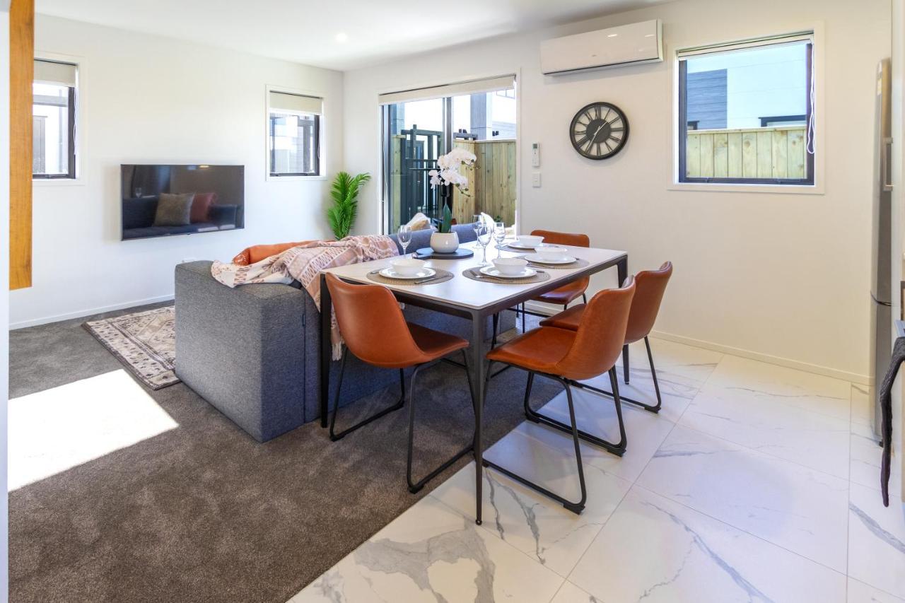 Beachside Bliss: 1 Bed 1 Bath كريستتشيرش المظهر الخارجي الصورة
